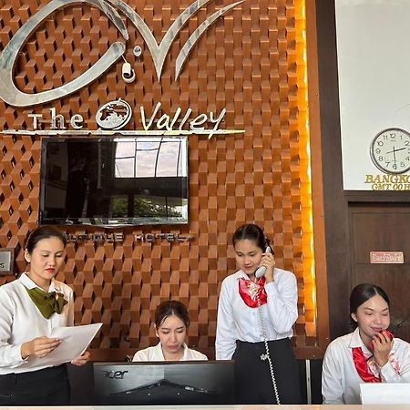 The O Valley Boutique Hotel Surat Thani Exteriör bild