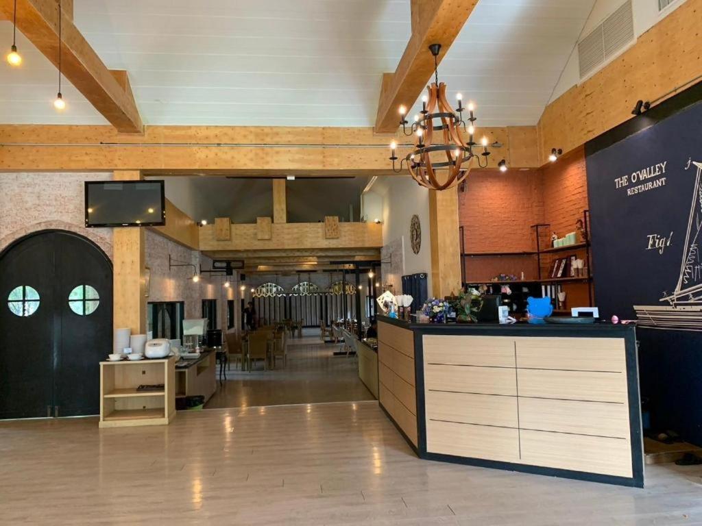 The O Valley Boutique Hotel Surat Thani Exteriör bild