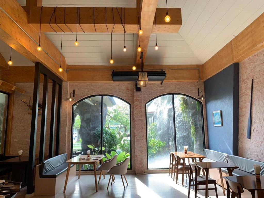 The O Valley Boutique Hotel Surat Thani Exteriör bild