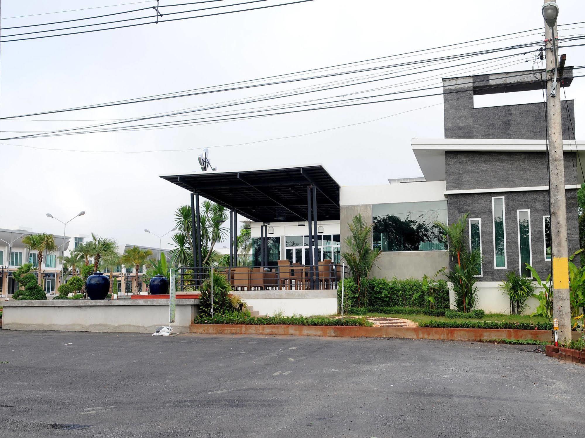 The O Valley Boutique Hotel Surat Thani Exteriör bild