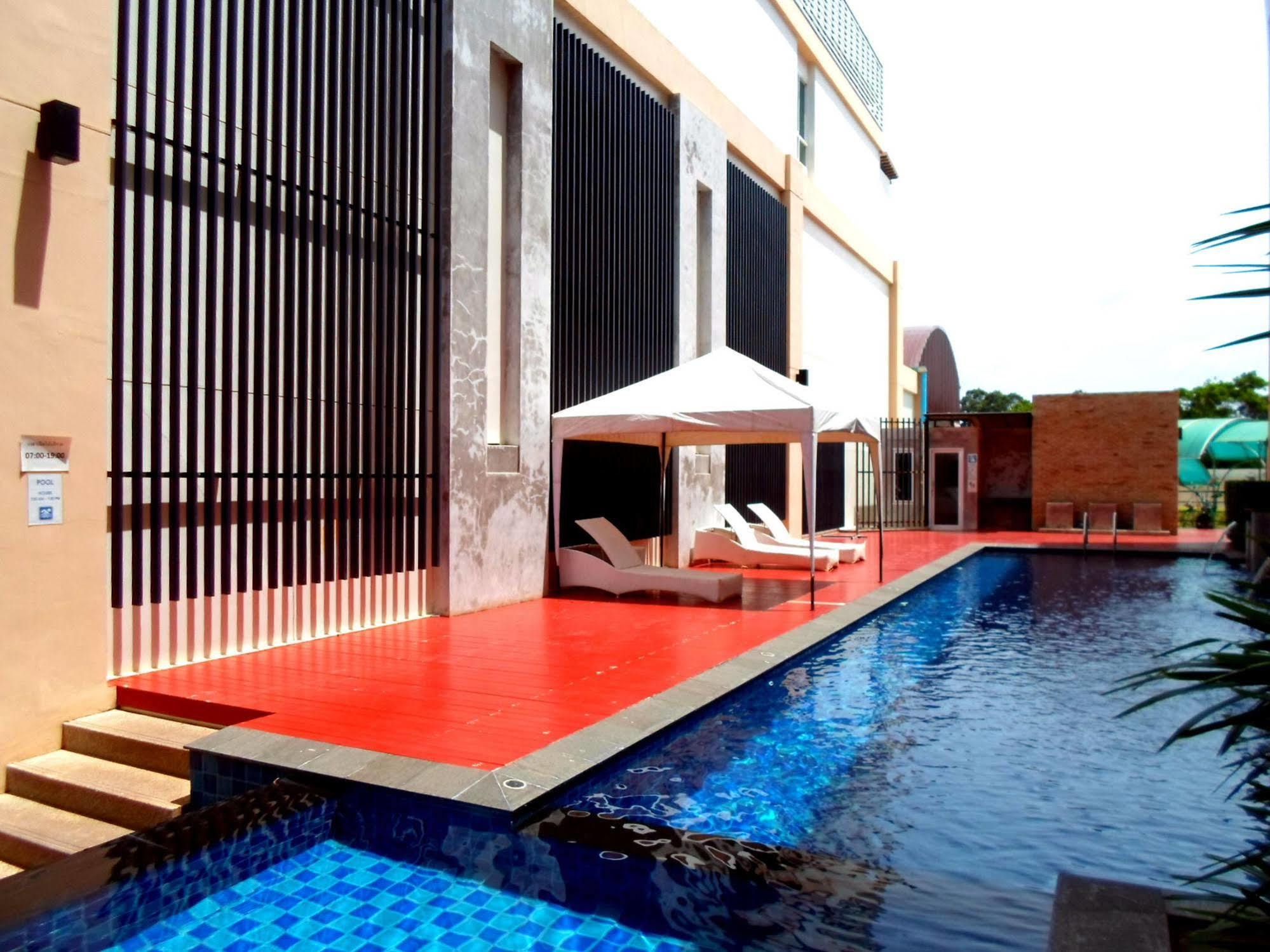 The O Valley Boutique Hotel Surat Thani Exteriör bild